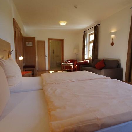 Klostergasthof Hotel Münnerstadt Eksteriør billede