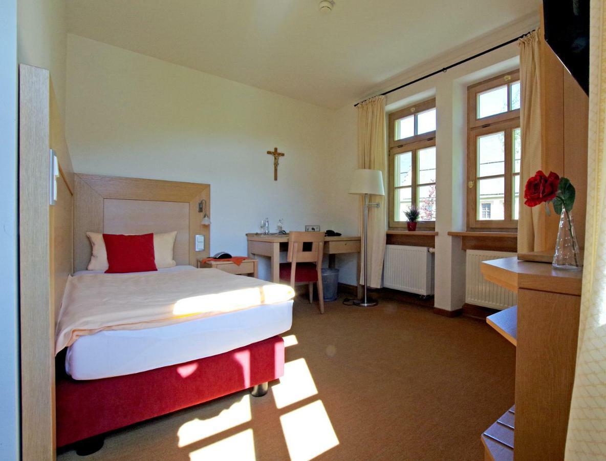 Klostergasthof Hotel Münnerstadt Eksteriør billede