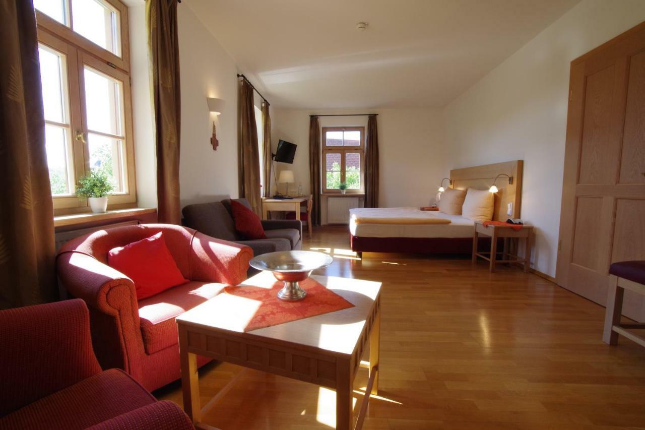 Klostergasthof Hotel Münnerstadt Eksteriør billede
