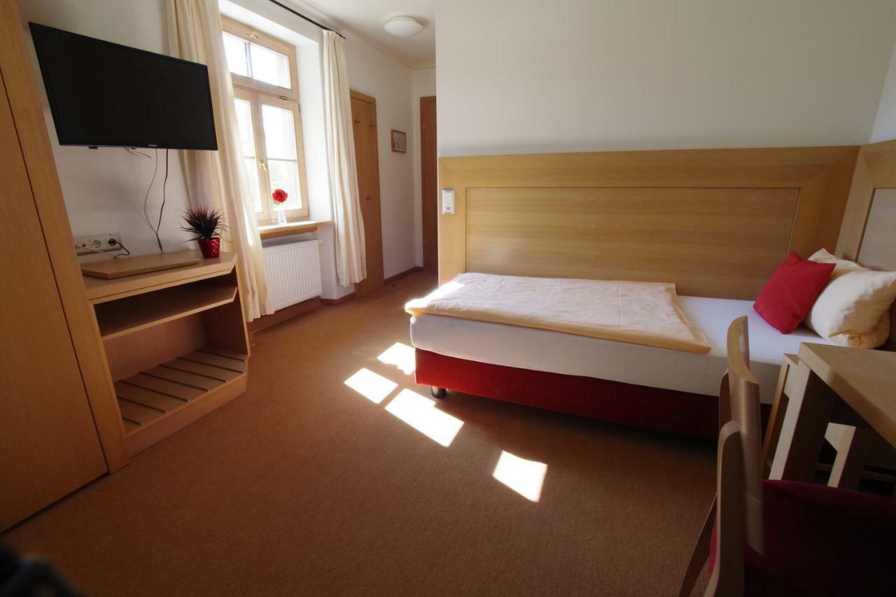 Klostergasthof Hotel Münnerstadt Eksteriør billede