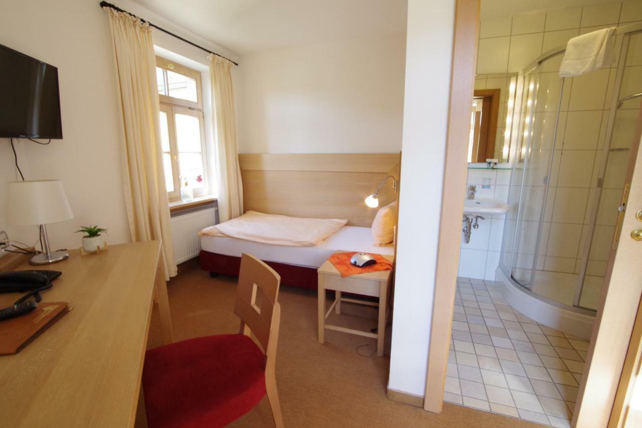 Klostergasthof Hotel Münnerstadt Eksteriør billede